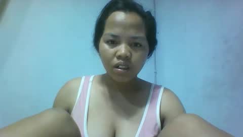 Snapshot of miarii chatting on 10.25.25 miarii online show from 10.25.25