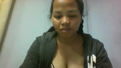 Snapshot of miarii chatting on 10.29.25 miarii online show from 10.29.25