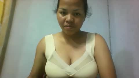 Snapshot of miarii chatting on 10.30.25 miarii online show from 10.30.25