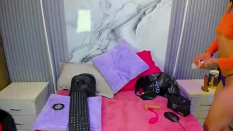 Miarose 69 online show from 04.17.26