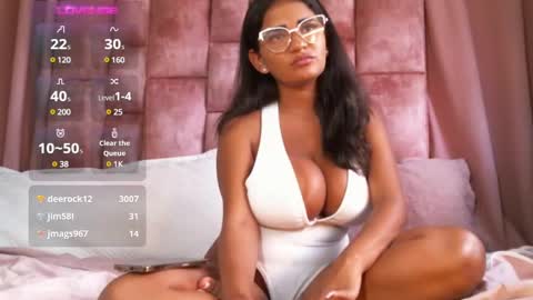 miasaandovaal 22 online show from 02.28.25