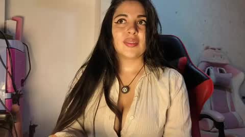 Snapshot of miasavagex18 chatting on 05.18.26 MiaHancock online show from 05.18.26
