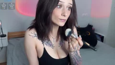 Snapshot of miaside chatting on 03.02.26 Mia online show from 03.02.26