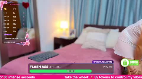 Snapshot of miasiren chatting on 05.19.26 miasiren online show from 05.19.26