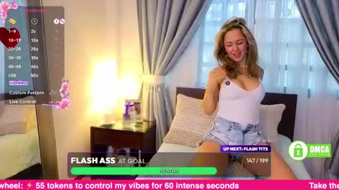 Snapshot of miasiren chatting on 05.26.26 miasiren online show from 05.26.26