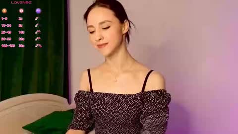 Mia online show from 12.01.25