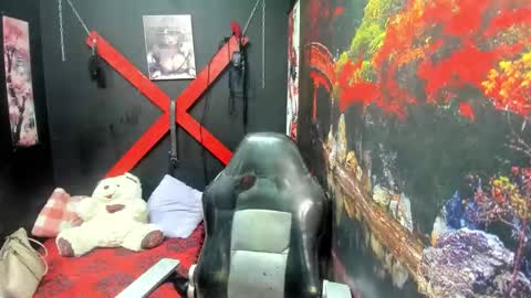 Mariana online show from 09.30.25