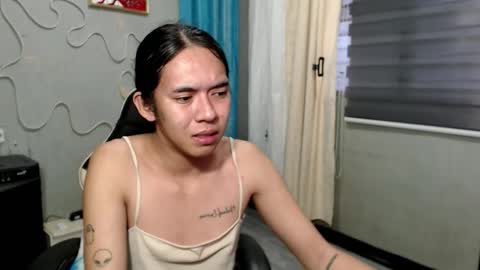 Mia online show from 10.22.25