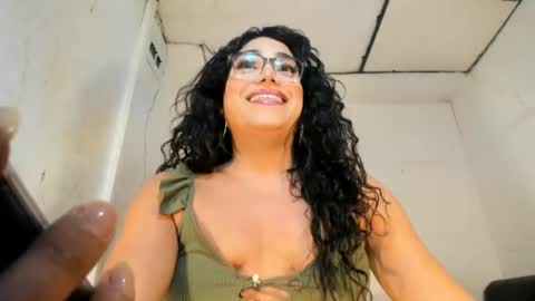 Snapshot of miavaniity54 chatting on 07.12.26 miavaniity54 online show from 07.12.26