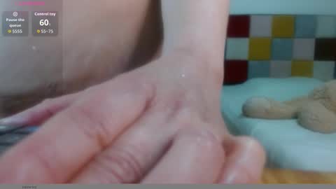 miavellvett online show from 10.31.25