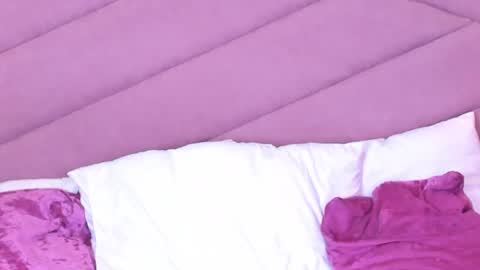 MiaWeiss online show from 10.23.25