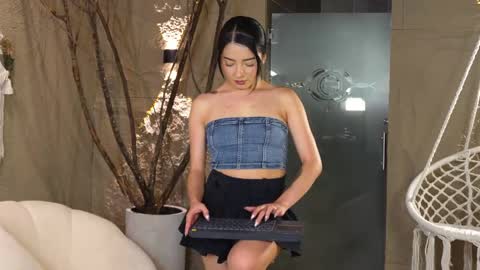 mia online show from 03.02.25