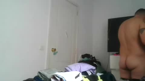 Snapshot of mich6921 chatting on 06.18.26 MILO MIAMI online show from 06.18.26