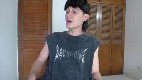 Snapshot of michaeel_blue chatting on 06.24.26 Michael online show from 06.24.26