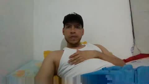 Snapshot of michael_jonessss chatting on 10.06.25 Michael Jones Modelo Independiente online show from 10.06.25