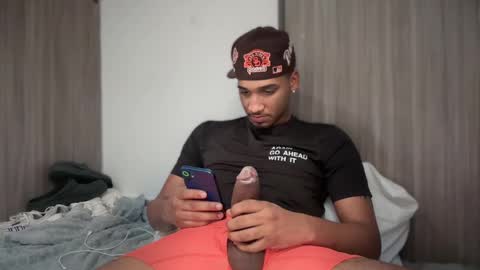 Snapshot of michael_jordanx chatting on 03.07.25 Angel online show from 03.07.25