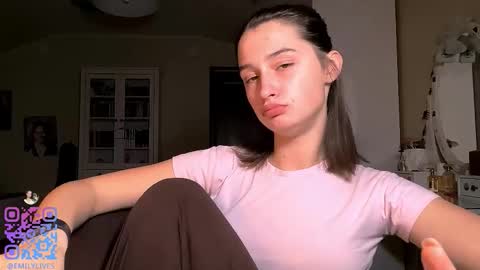 Emily online show from 11.24.25