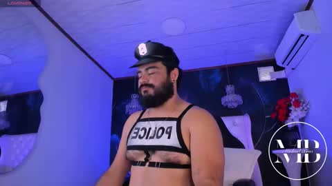 Snapshot of michaelbear_ chatting on 02.11.26 Michael online show from 02.11.26