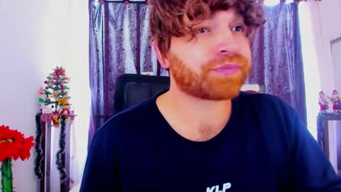 Michael  Contenido explcito online show from 12.28.24