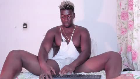 Snapshot of michaell_james chatting on 12.29.24 Michaell online show from 12.29.24