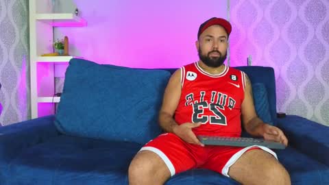 Snapshot of michaell_twink chatting on 12.29.24 Michaell online show from 12.29.24