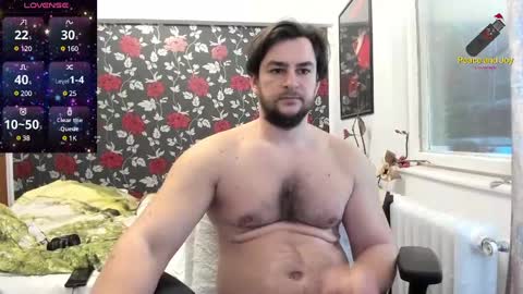 Snapshot of michaelragnar90 chatting on 01.26.25 michaelragnar90 online show from 01.26.25