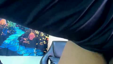 Snapshot of michaelstones chatting on 10.09.25 michaelstones online show from 10.09.25