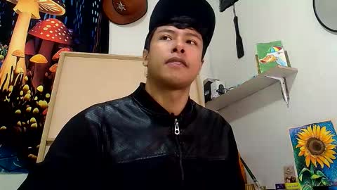 Snapshot of michaelstones chatting on 10.27.25 michaelstones online show from 10.27.25