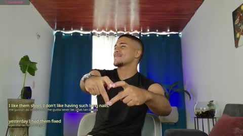 Snapshot of michel_g22 chatting on 10.18.25 michel g22 online show from 10.18.25