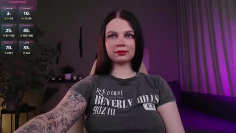 Kate online show from 10.17.25