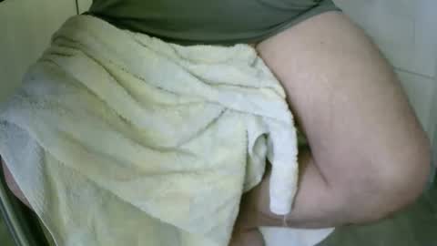 Snapshot of michelclaude chatting on 10.06.25 michelclaude online show from 10.06.25