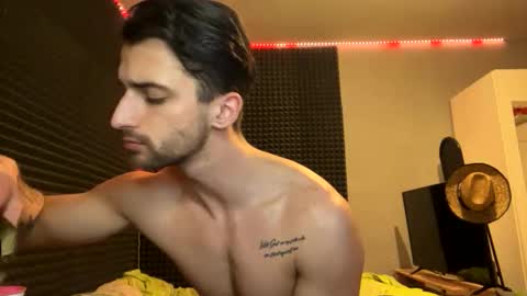 Snapshot of michelemagnetico chatting on 11.03.25 michelemagnetico online show from 11.03.25