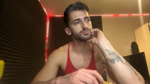 Snapshot of michelemagnetico chatting on 11.13.25 michelemagnetico online show from 11.13.25