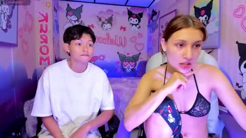 Snapshot of michell__petit_ chatting on 10.05.25 michell__petit_ online show from 10.05.25