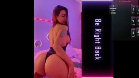 Snapshot of michelle_madson_ chatting on 10.21.25 michelle_madson_ online show from 10.21.25