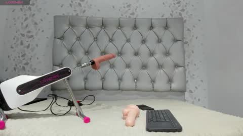 michelle perla online show from 10.08.25