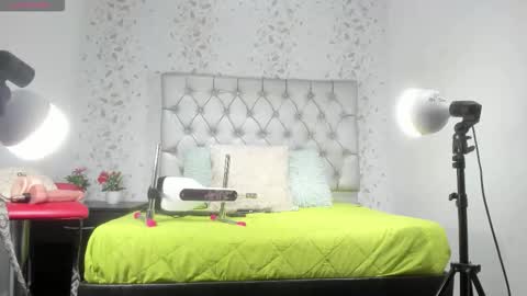 michelle perla online show from 10.27.25