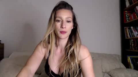 MichelleBele online show from 06.04.26