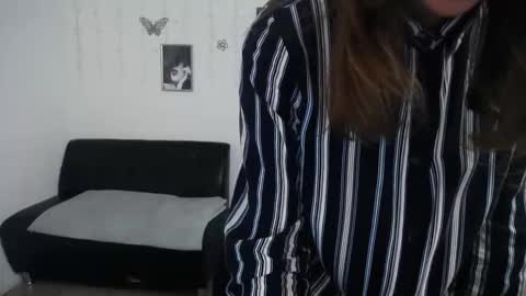 Snapshot of michellee11 chatting on 09.30.25 Michel online show from 09.30.25