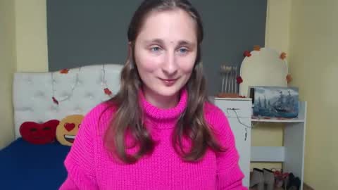 Snapshot of michellee11 chatting on 11.21.25 Michel online show from 11.21.25