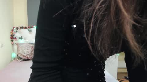 Snapshot of michellee11 chatting on 03.02.26 Michel online show from 03.02.26