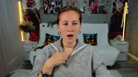 MichelleOrtis online show from 10.29.25