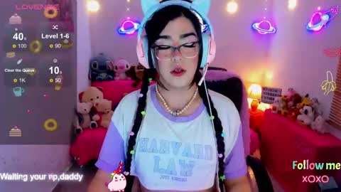 Snapshot of michellevanss22 chatting on 10.09.25   online show from 10.09.25