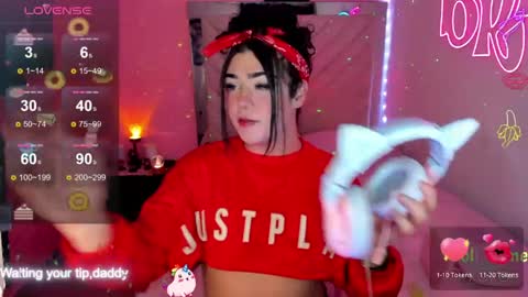   online show from 04.21.26