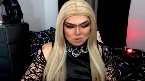 Snapshot of michellevixen921 chatting on 11.03.25 Michelle online show from 11.03.25