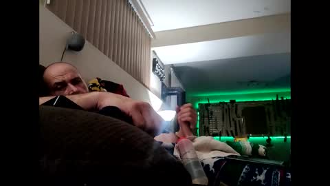 Snapshot of michelparent35 chatting on 09.17.25 michelparent35 online show from 09.17.25