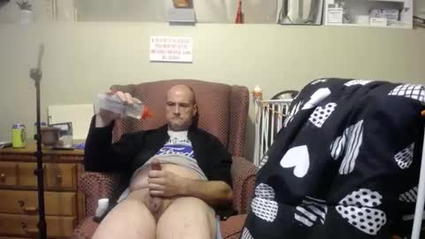 Snapshot of michelparent35 chatting on 09.20.25 michelparent35 online show from 09.20.25