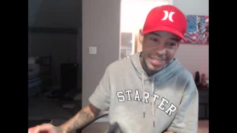 Snapshot of michigan9000 chatting on 10.06.25 michigan9000 online show from 10.06.25