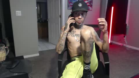 Snapshot of michigan9000 chatting on 10.09.25 michigan9000 online show from 10.09.25