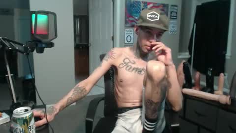 Snapshot of michigan9000 chatting on 10.31.25 michigan9000 online show from 10.31.25